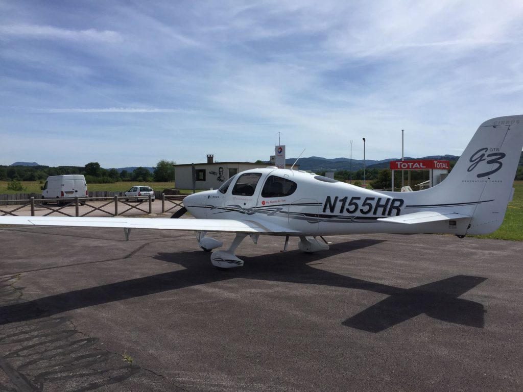 5 Gründe, einen Privatjet zu mieten (Lufttaxi Preise, Zeitgewinn etc.)