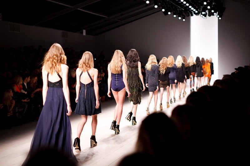 Ein Air Taxi zur Fashion Week – Berlin, Paris und mehr
