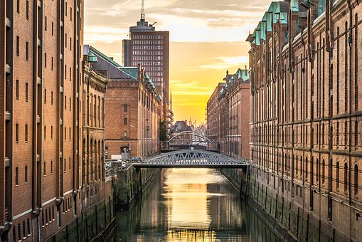 Speicherstadt Hamburg mit dem Flugtaxi