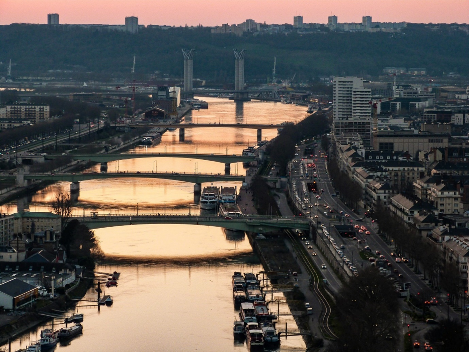 Panorama of the Cote Sainte Catherine at sunset with view on Rouen, Rouen private jet