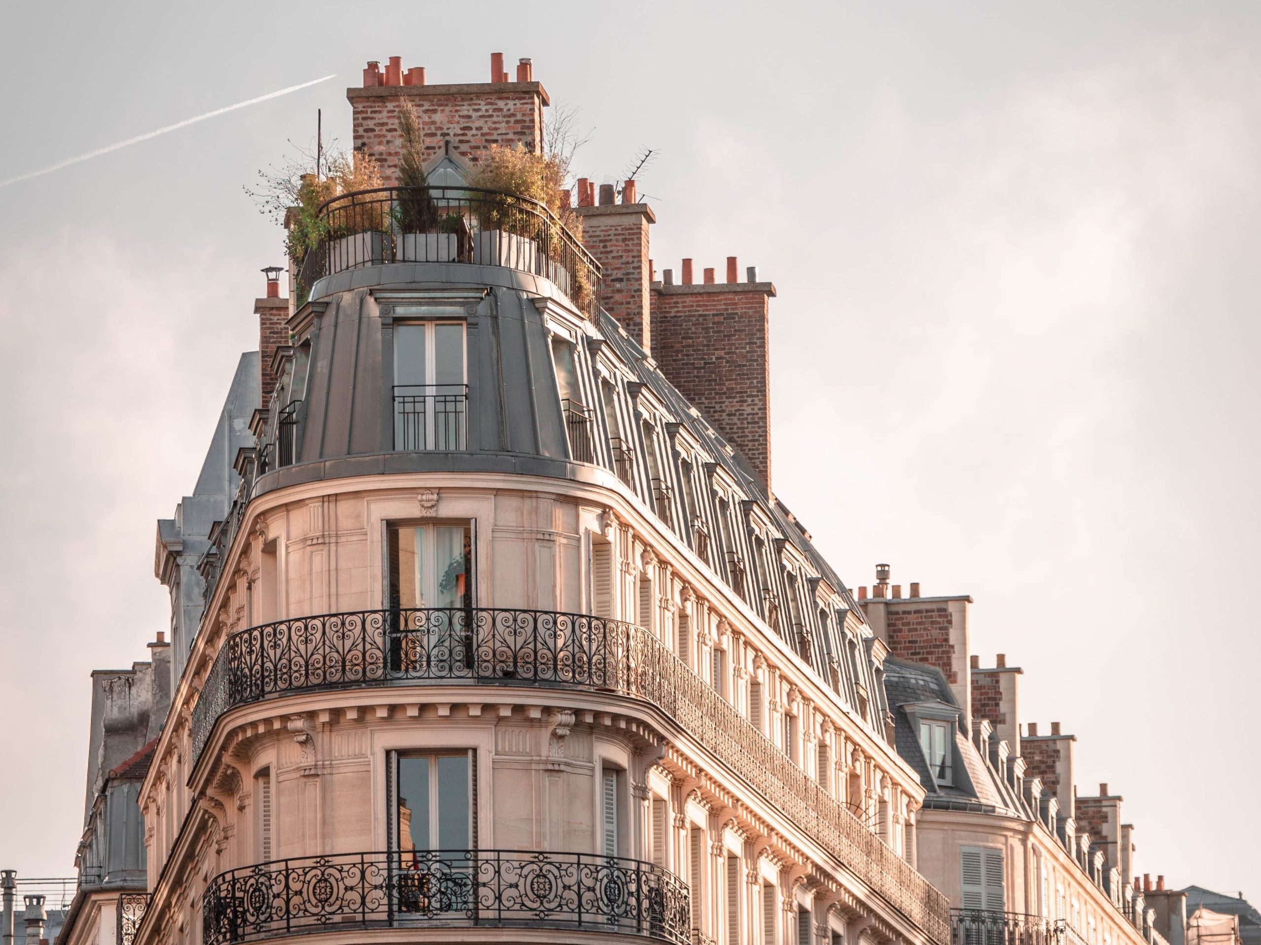 Parisian building tourism
