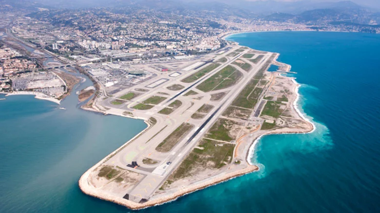Aéroport Nice Côte d'Azur jet privé 