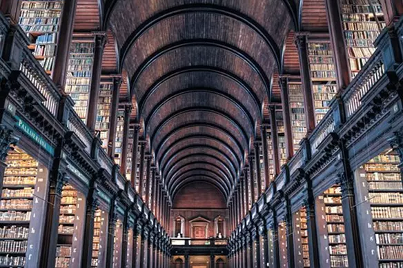 Visiter Dublin et la bibliothèque du Trinity College  