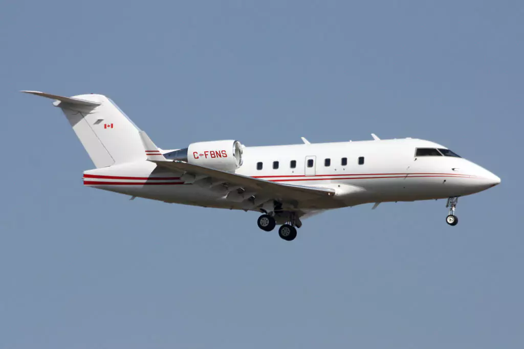The private jet: Challenger 604