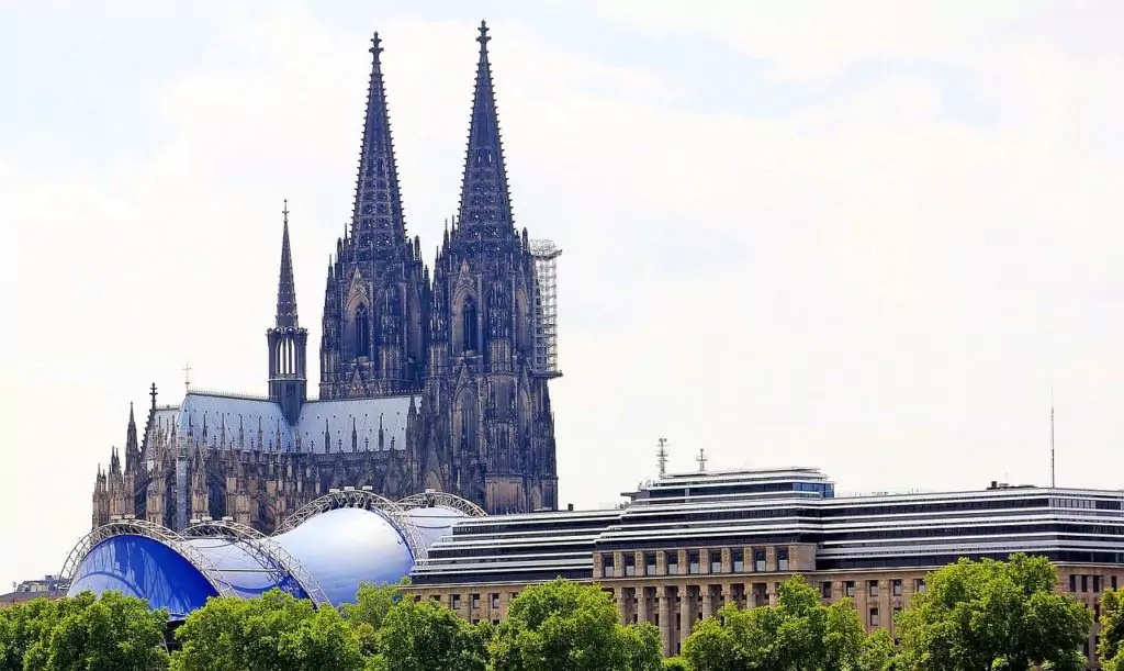 activities in cologne: cologne cathedral