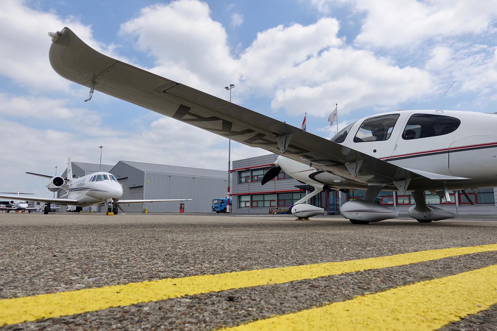 Choose the right private jet when booking a private jet charter